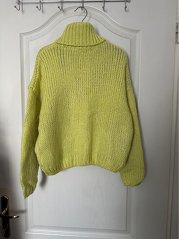 H&M H&M neon sarı boğazlı kazak
