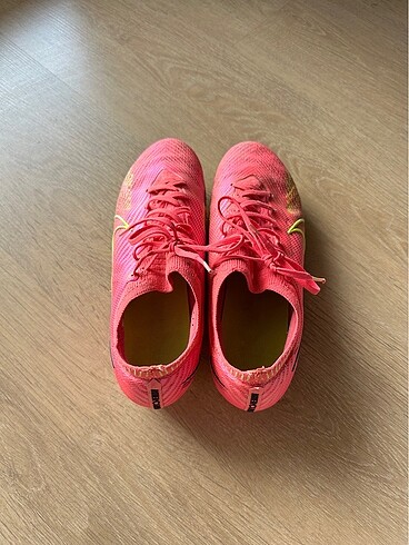 Nike Orijinal Elite Krampon