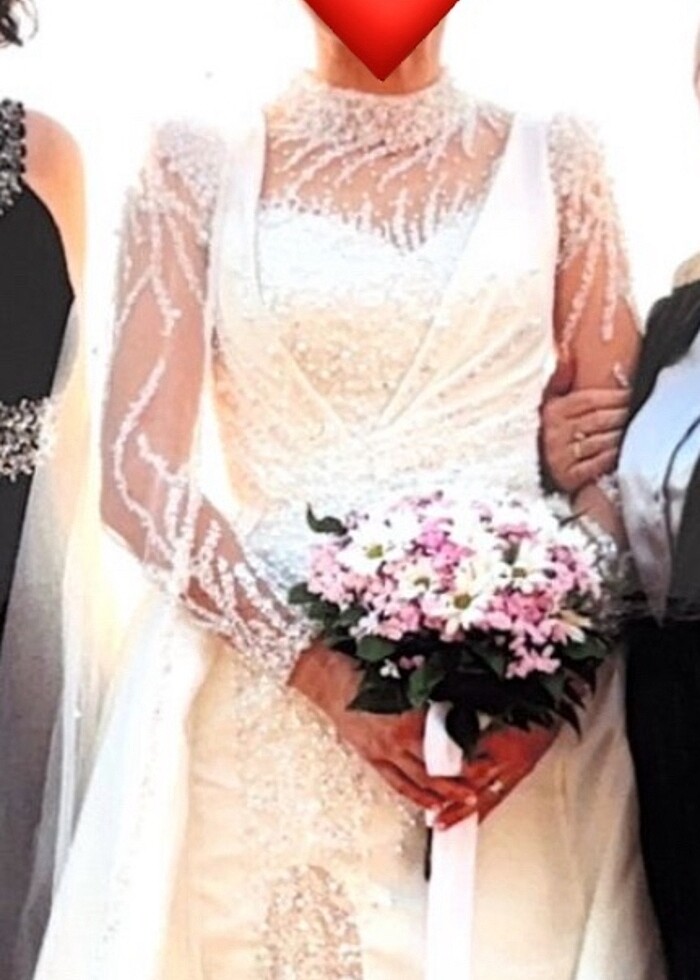 İncili balık model, arkası kabarık gelinlik - Görsel 2