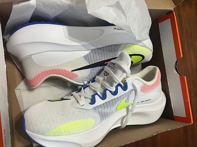 Nike Zoomfly 5 (sıfır)