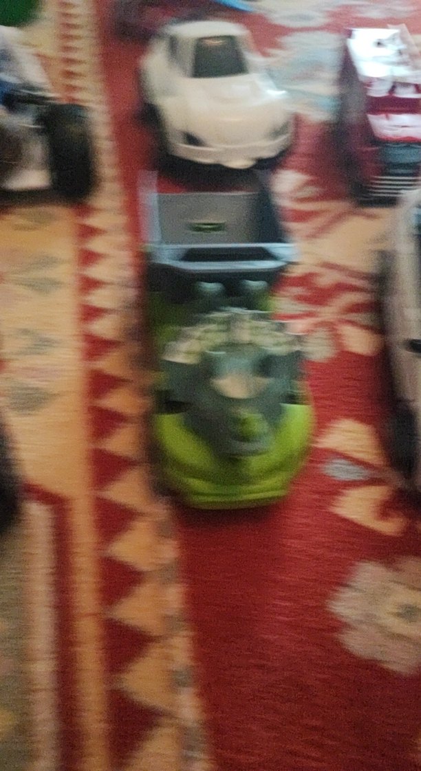 Çok Renkli Oyuncak Arabalar - Görsel 5