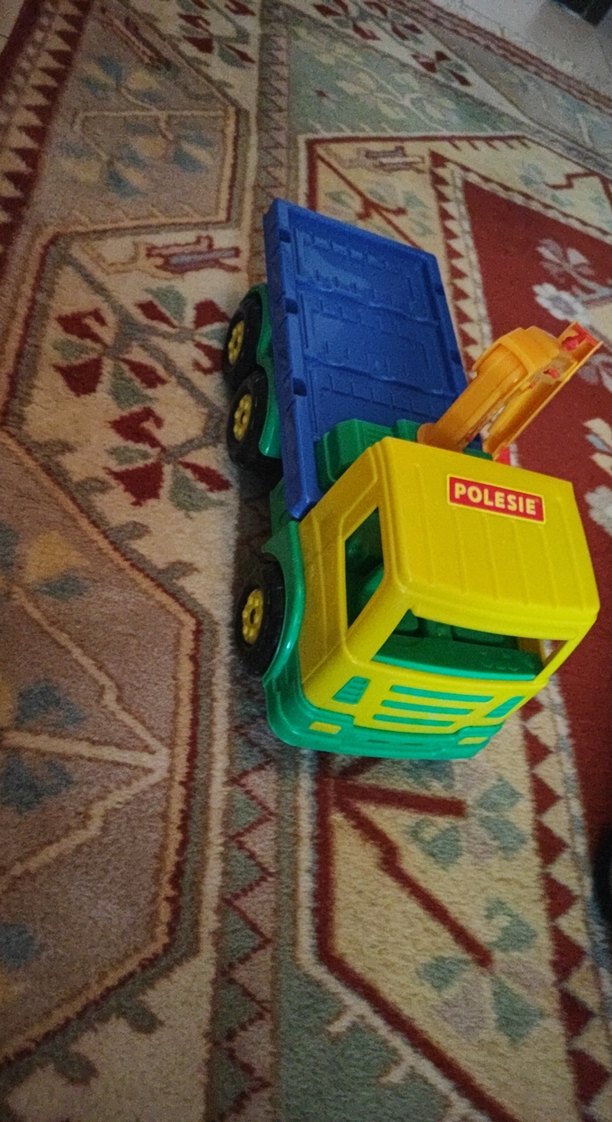 Renkli Oyuncak Arabalar Seti - Görsel 2