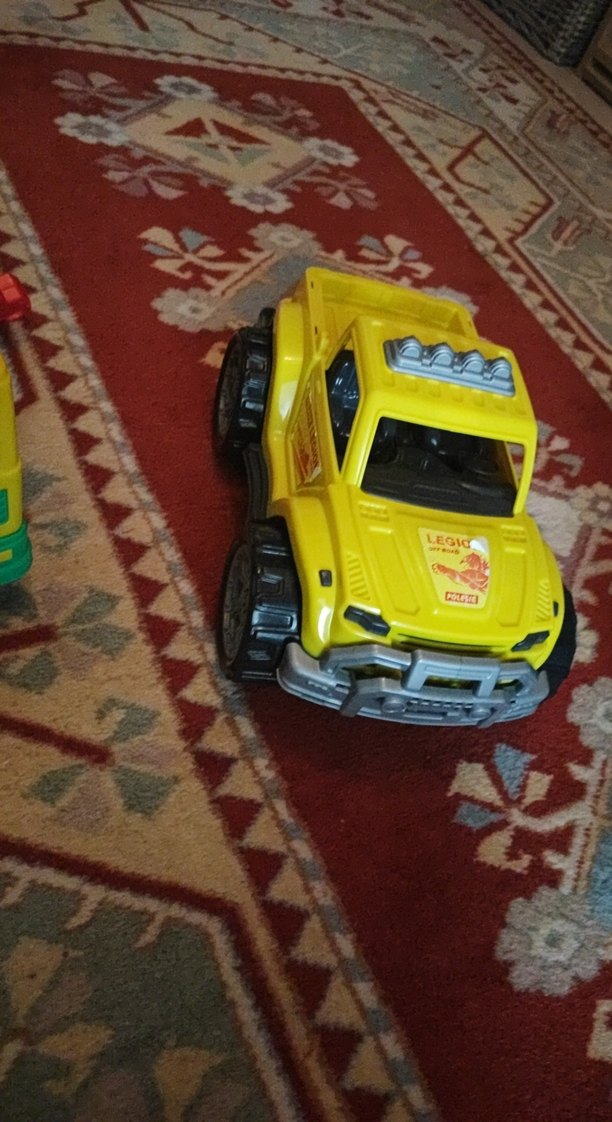 Renkli Oyuncak Arabalar Seti - Görsel 3