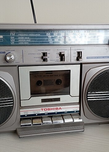 Toshıba radyo teyip
