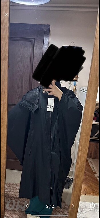 Zara Zara etiketli pelerin yağmurluk
