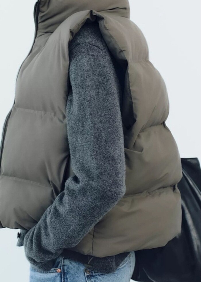 Zara etiketli haki şişme yelek - Görsel 3