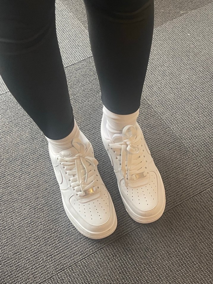 Nike Beyaz Bağcıklı Kadın Spor Ayakkabı - Görsel 5