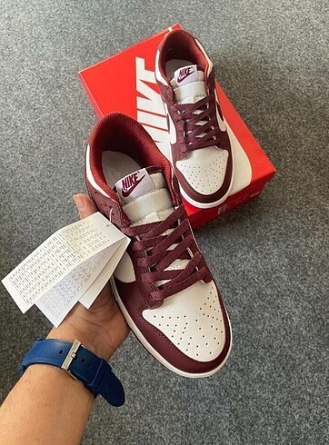 38 Beden Nike Dunk bordeaux
