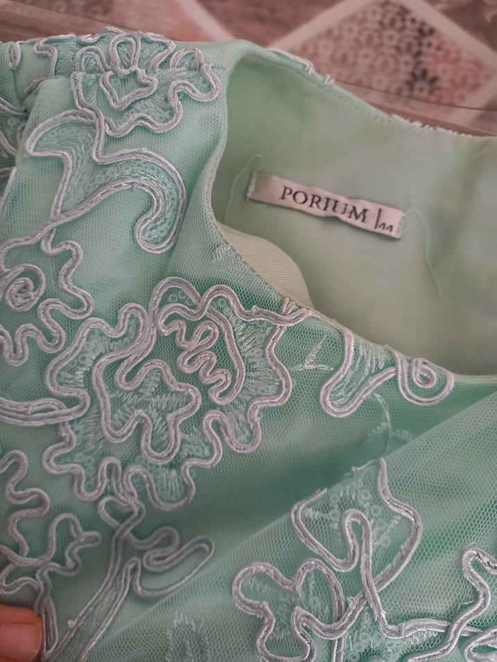 Turkuaz Nakışlı Uzun Straplez Nişan Elbisesi - Görsel 3