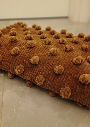 Kahverengi Nakışlı Örgü Çocuk Battaniyesi - Görsel 2