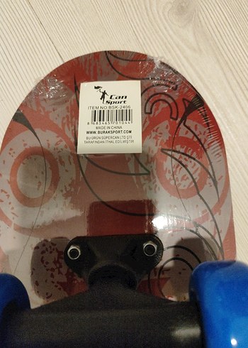 Kırmızı Desenli Kaykay - Görsel 3