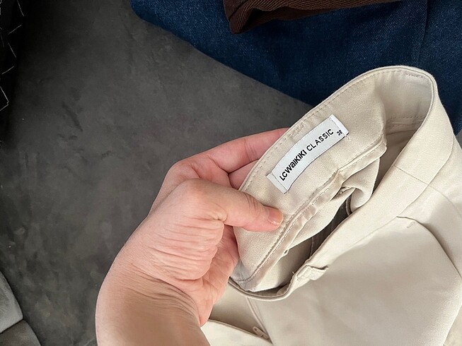 36 Beden Hiç giyilmemiş kadın pantolon 36 beden