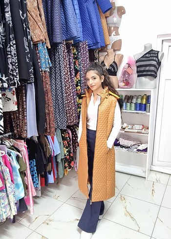 Kürklü Kapüşonlu Uzun Kadın Yelek - Görsel 2