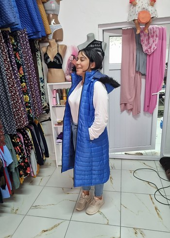 Kürklü Kapüşonlu Uzun Kadın Yelek - Görsel 8