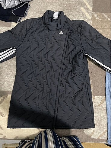 adidas mont