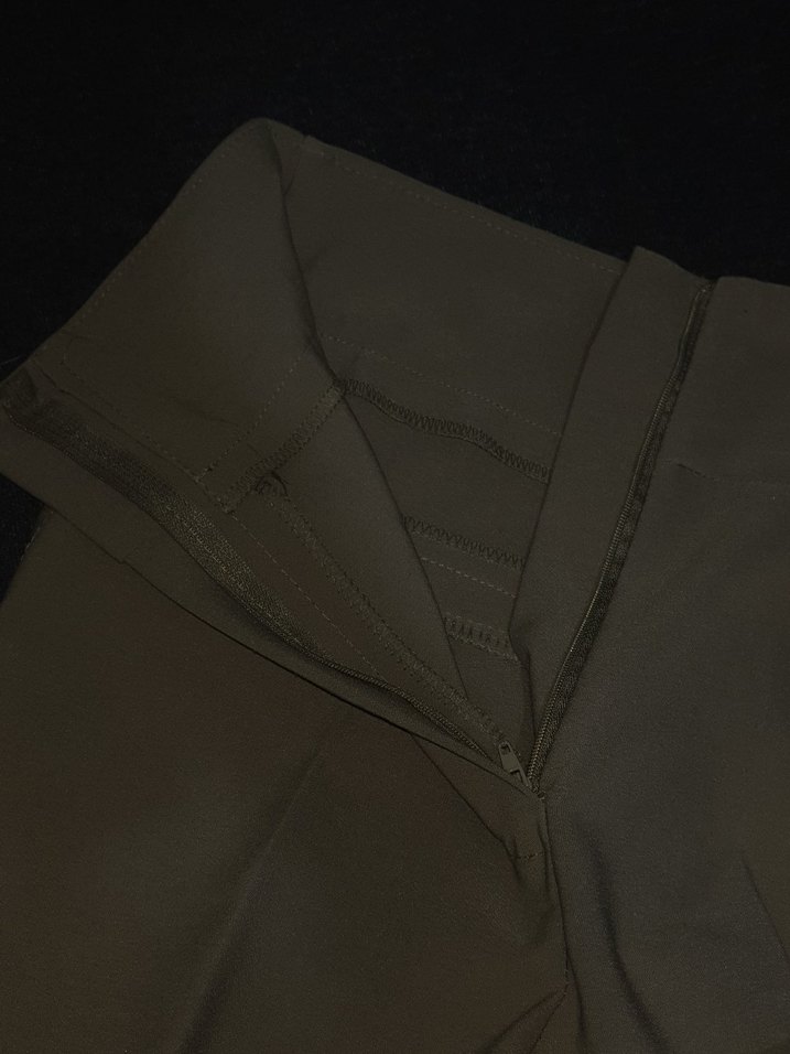 Yeşil Regular Fit Midi Kadın Kumaş Pantolon - Görsel 2