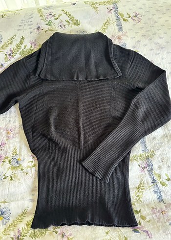 Siyah Boğazlı İnce Triko Kadın Kazak - Görsel 4