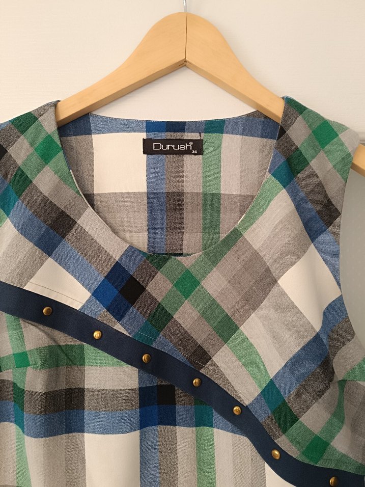 Düğmeli Ekose Midi Elbise - Görsel 2