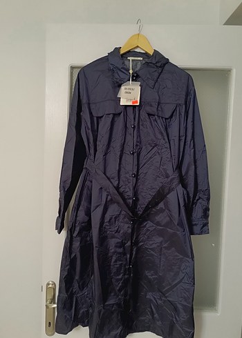 ArmineLacivert Kuşaklı Uzun Yağmurluk - Görsel 8