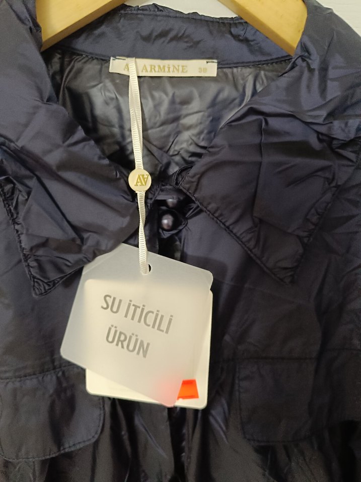 ArmineLacivert Kuşaklı Uzun Yağmurluk - Görsel 2