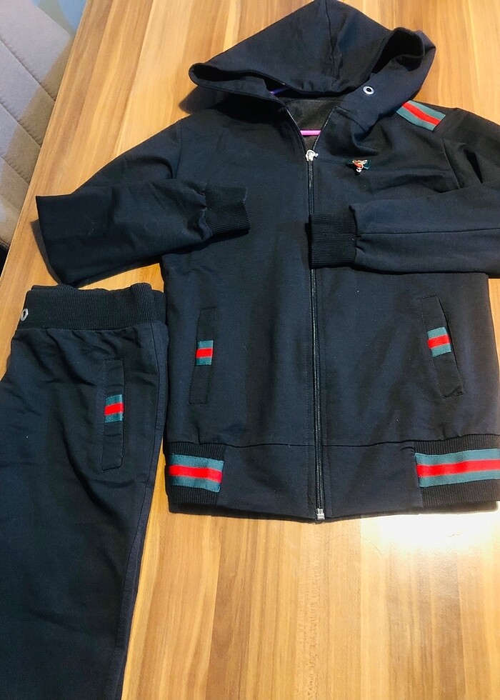 EŞOFMAN TAKIMI - Görsel 1