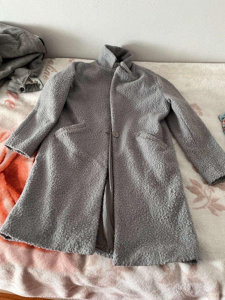 Gri Uzun Kürklü Kadın Kaban - Görsel 2