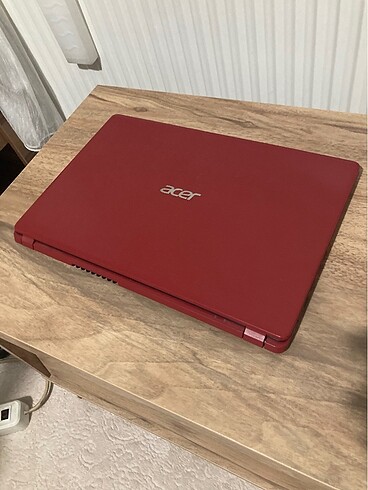Acer aspire a-315 (pazarlık payı vardır)
