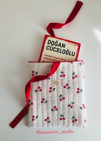 Kiraz Desenli Kitap Kılıfı