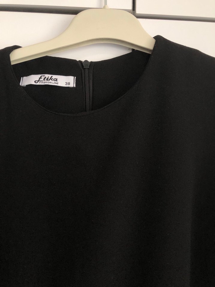 Uzun geniş Kollu,  Siyah Elbise - Görsel 3