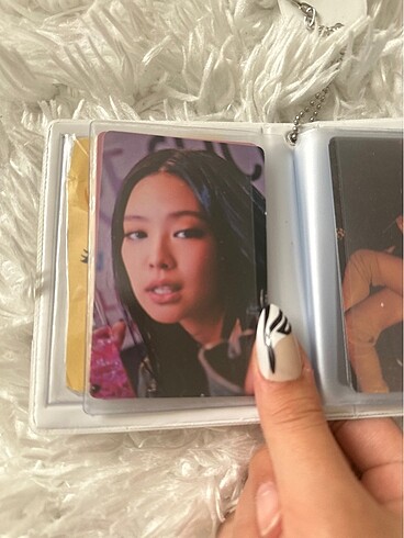 Diğer Jennie Lomo card 2x