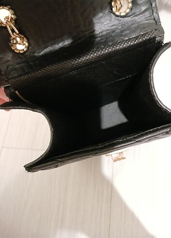 Siyah altın detaylı çanta - Görsel 2