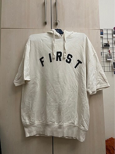 kapşonlu sweatshirt