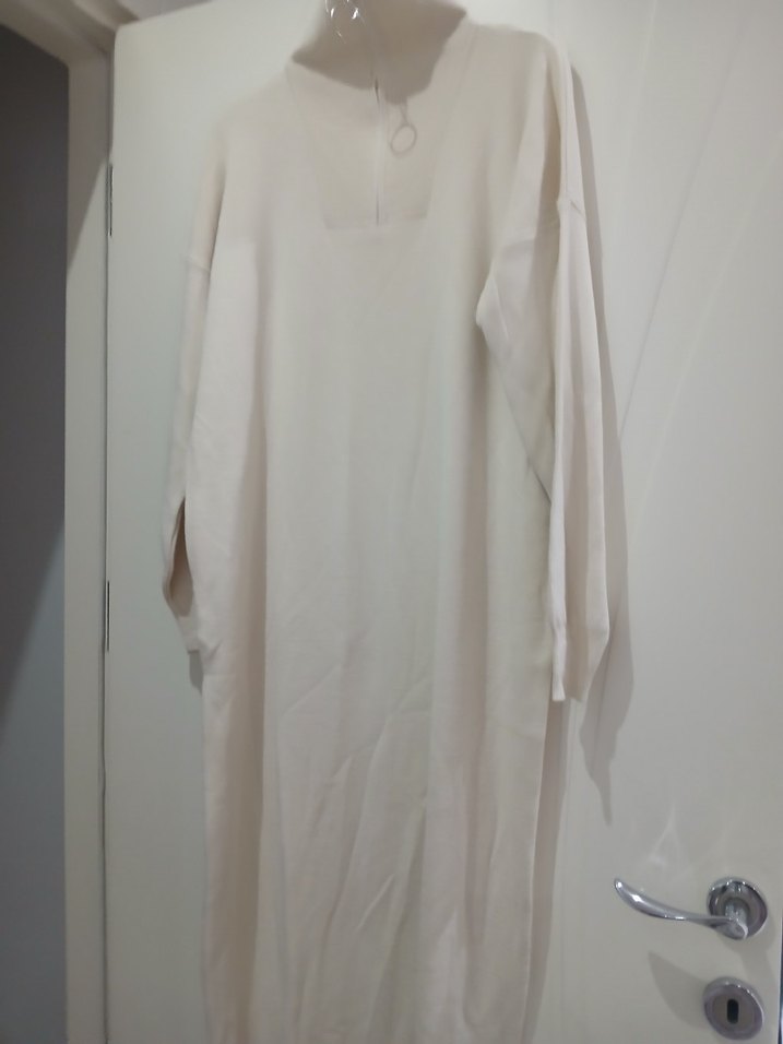 Fermuarlı Boğazlı Beyaz Triko Elbise - Görsel 2