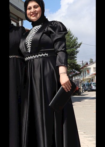 Zara Uzun Siyah Gotik Abiye Elbise