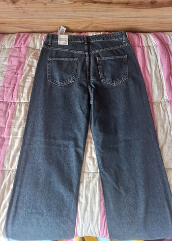 42 Beden Kadın Mavi Kemerli Geniş Paça Jean
