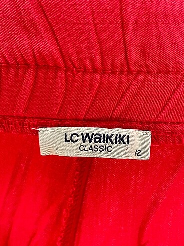 42 Beden çeşitli Renk LC Waikiki Mini Şort %70 İndirimli.