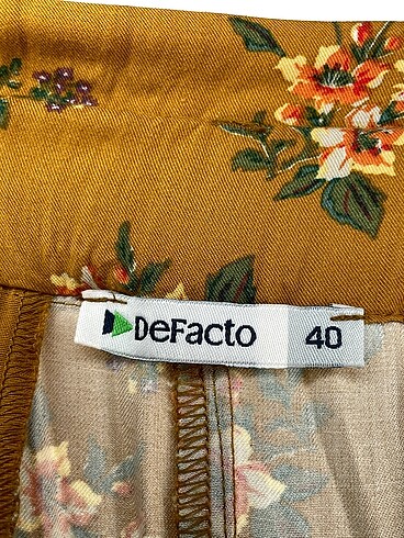 40 Beden çeşitli Renk Defacto Mini Etek %70 İndirimli.