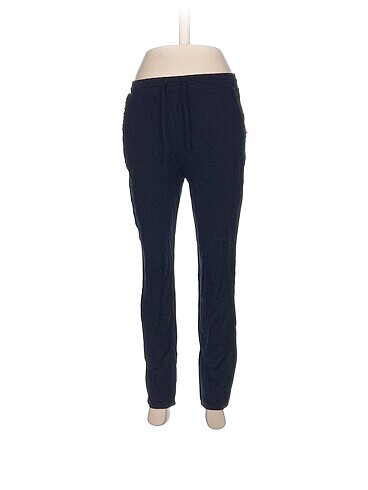 LC Waikiki Kumaş Pantolon %70 İndirimli.