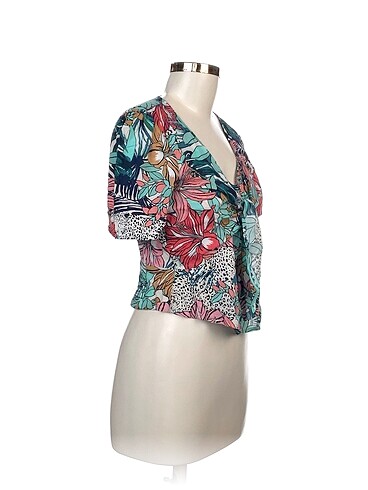 LC Waikiki LC Waikiki Bluz %70 İndirimli.