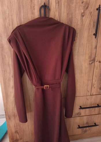 Kahverengi Uzun Kollu Kadın Bornoz - Görsel 2