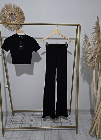 Bershka Siyah Bershka takım 