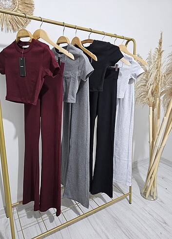 m Beden Siyah Bershka takım 