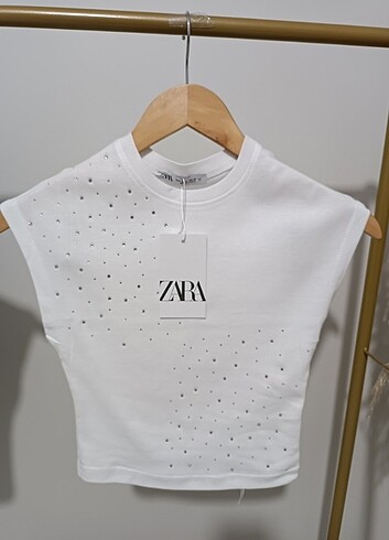 Zara taşlı bluz SML bedenleriyle 