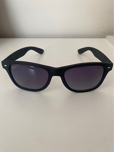 Rayban güneş gözlüğü