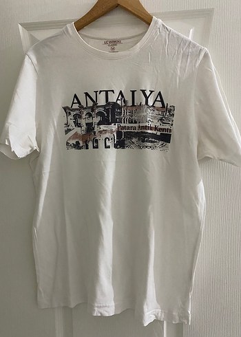 Beyaz Baskılı Erkek Tişört Antialya
