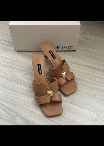 NINE WEST Bej Tokalı Topuklu Terlik