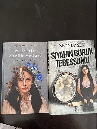 Siyahın Buruk Tebessümü serisi