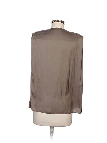 34 Beden Massimo Dutti Gömlek %70 İndirimli.
