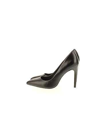 Zara Stiletto %70 İndirimli.