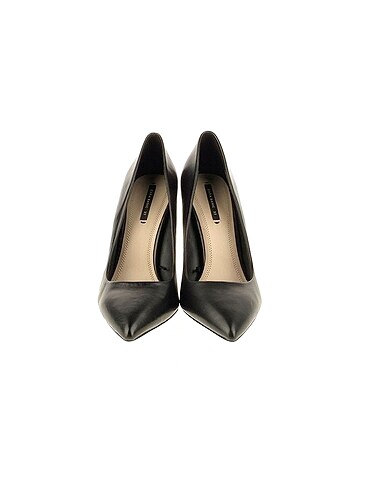 37 Beden Zara Stiletto %70 İndirimli.